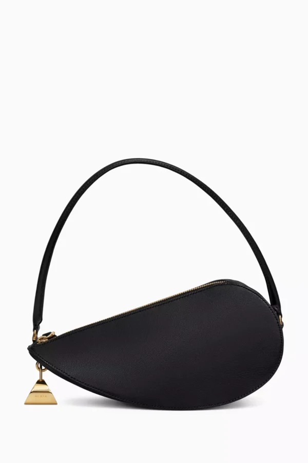 Le Demi-Coeur Shoulder Bag in Leather - Black - Image 5