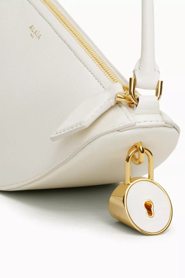 Le Demi-Coeur Shoulder Bag in Leather - White - Image 2