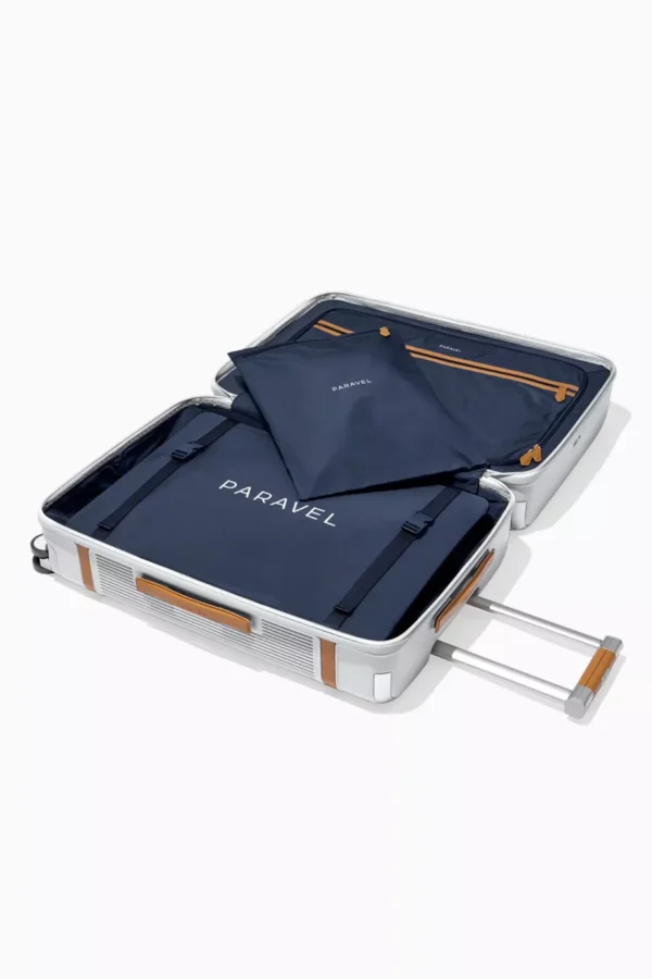 Aviator Grand Checked Luggage in Recycled Polycarbonate - Image 4